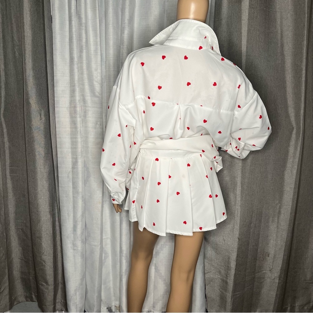 SHEIN Heart Print Shirt and Pleated Skort Set XS - Picture 5 of 15